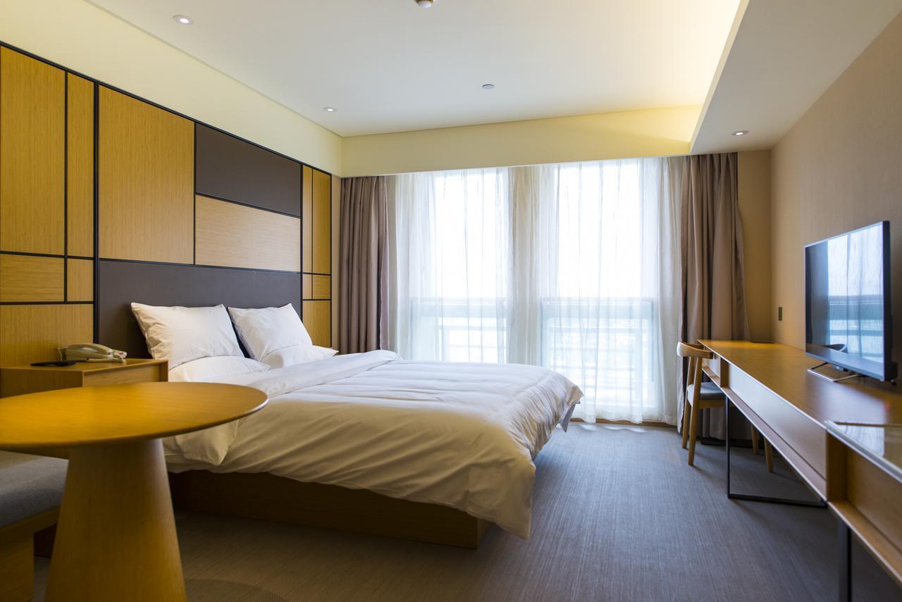 Ji Hotel Shanghai Hongqiao Airport Huqingping Highway Eksteriør bilde