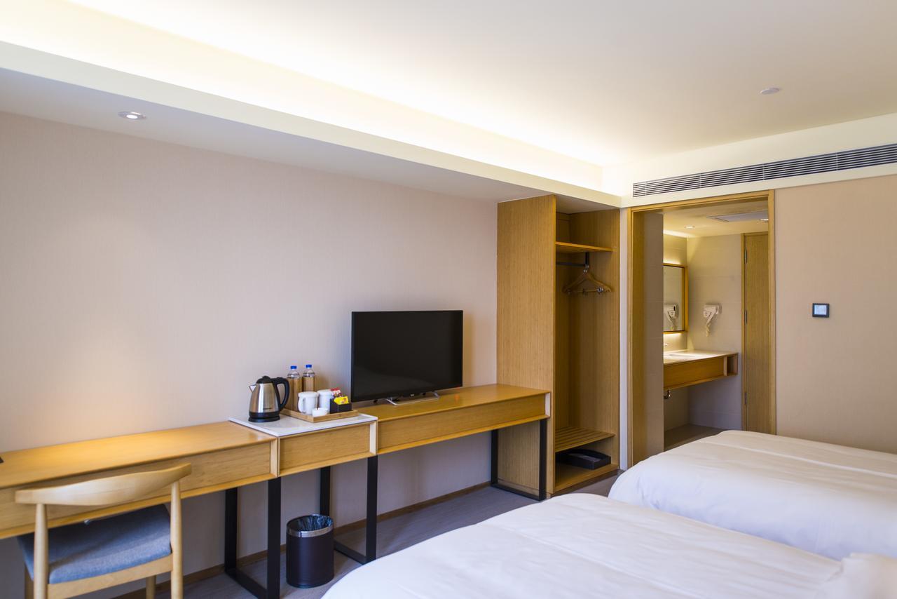 Ji Hotel Shanghai Hongqiao Airport Huqingping Highway Eksteriør bilde